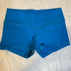 Fleo Shorts